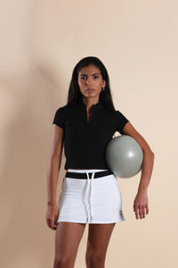 COURTSIDE ZIP TOP IN BLACK